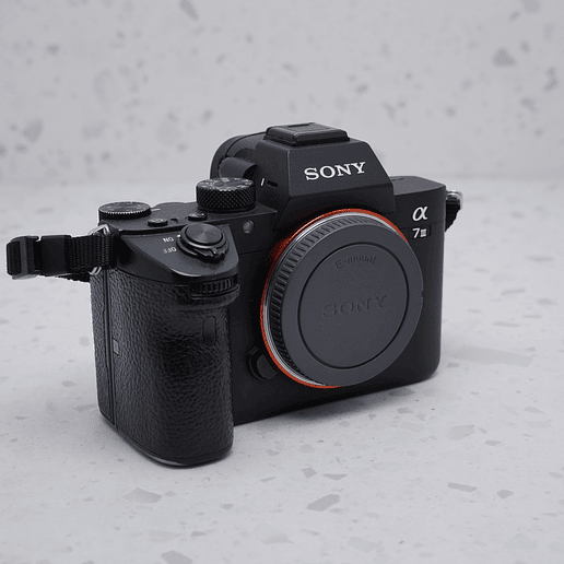 Sony A7III (Body) - USADO 3