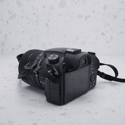 Sony RX10 IV - USADO 4