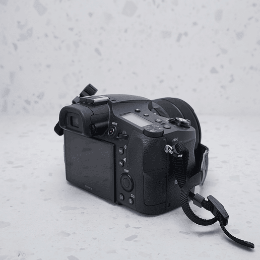 Sony RX10 IV - USADO 5