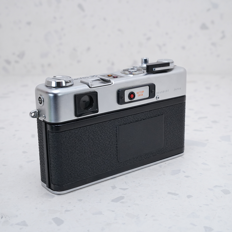 Yashica Electro 35 Gs - USADO 2