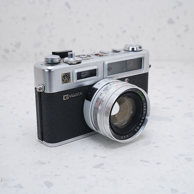 Yashica Electro 35 Gs - USADO 3
