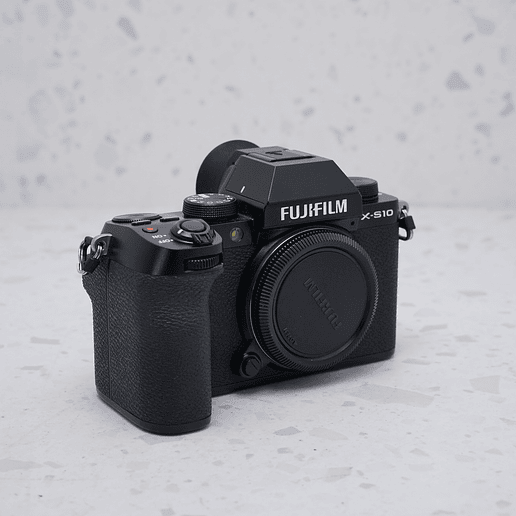 FUJIFILM X-S10 Mirrorless (Cuerpo) - USADO 5