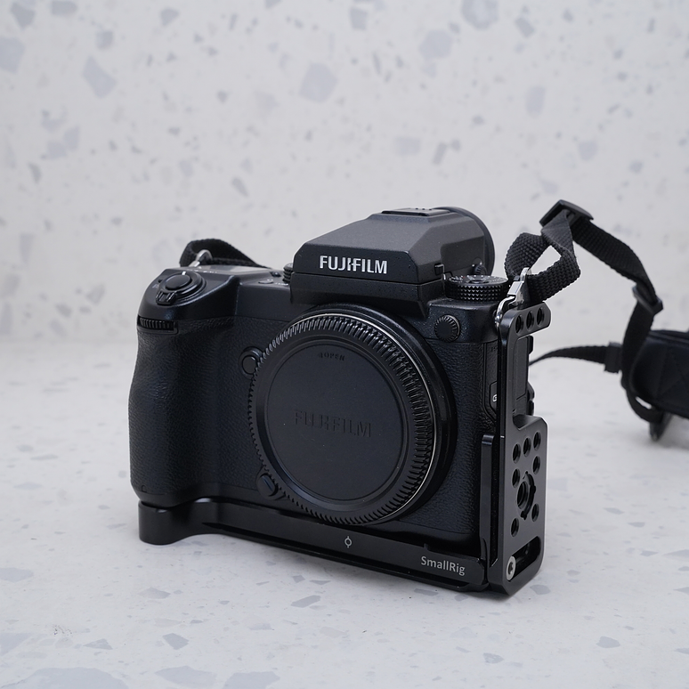 FUJIFILM GFX 50S (BODY) - USADO 2