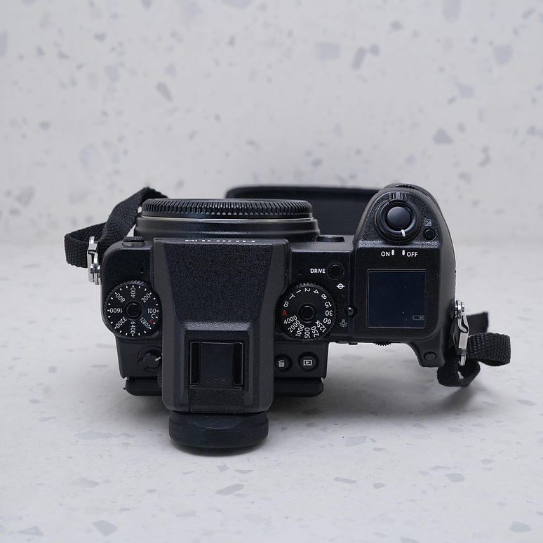 FUJIFILM GFX 50S (BODY) - USADO 7