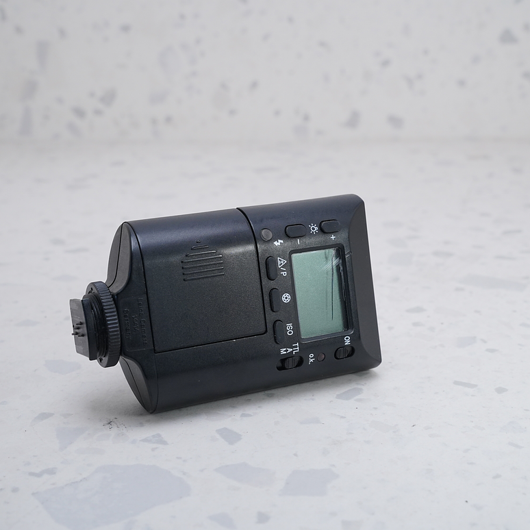 Leica SF 20 Flash para cámaras R y M - USADO 2