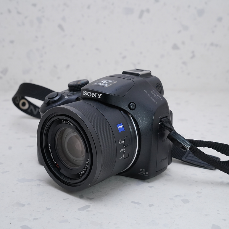 Sony Cyber-shot DSC-HX400V - USADO 6