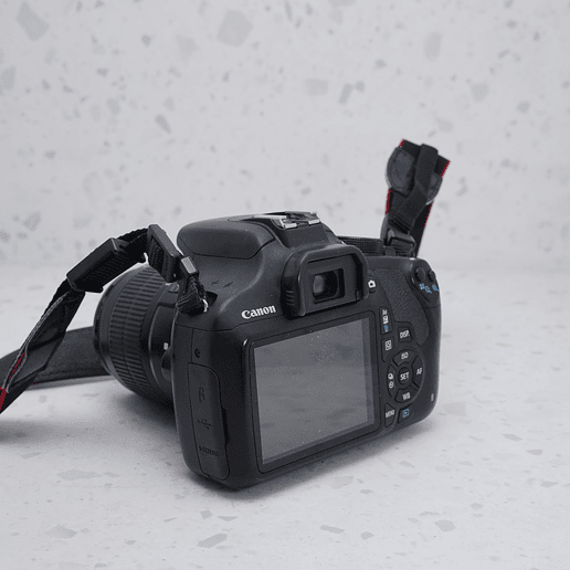 Canon T5i + 18-55mm - USADO 6