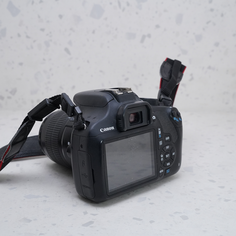 Canon T5i + 18-55mm - USADO 6