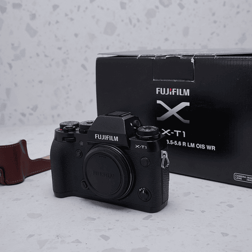FUJIFILM X-T1 (Body) - USADO 2