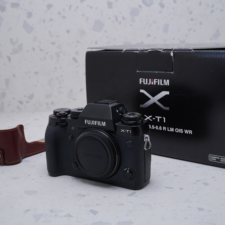 FUJIFILM X-T1 (Body) - USADO 2