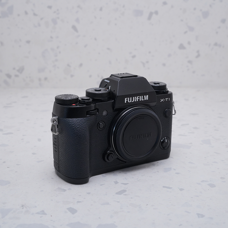FUJIFILM X-T1 (Body) - USADO 3