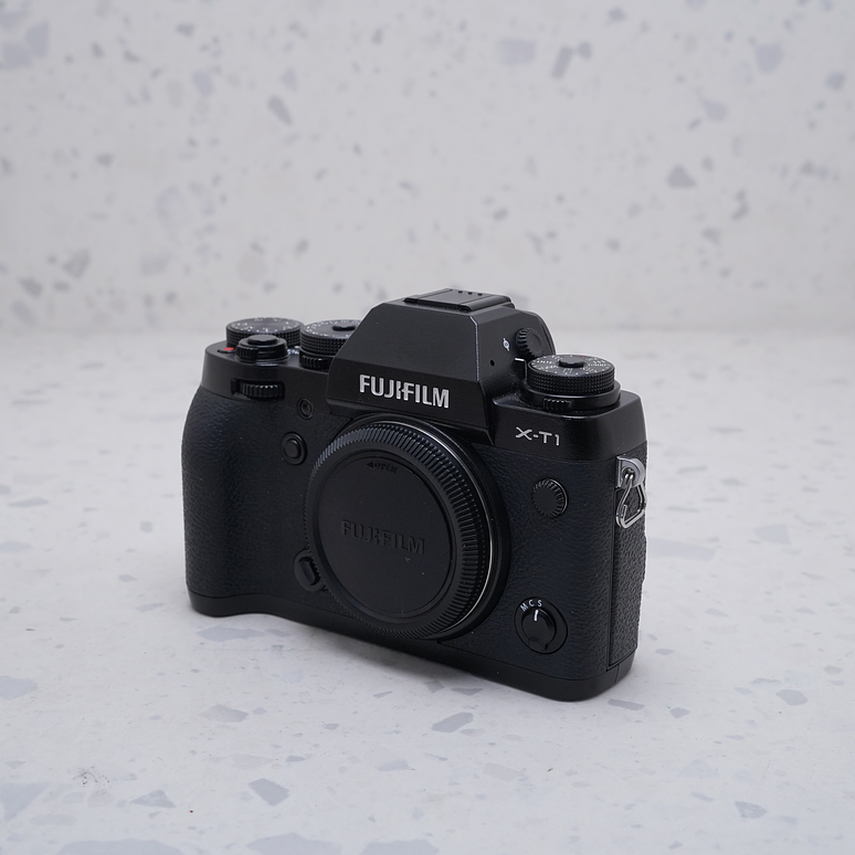 FUJIFILM X-T1 (Body) - USADO 6