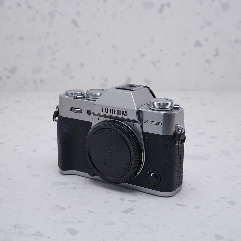 FUJIFILM X-T30 II (Body) - USADO 4