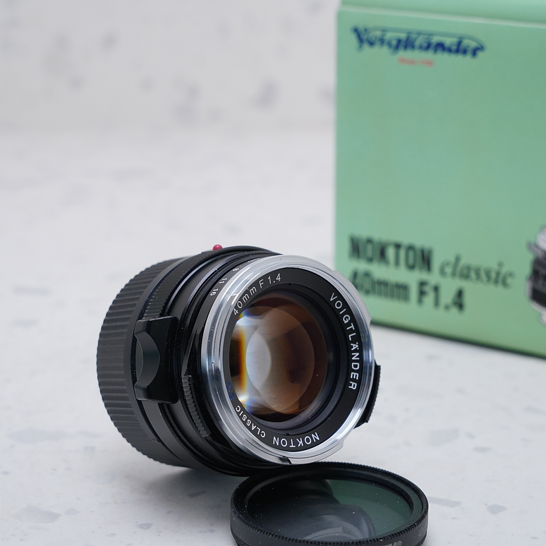 Voigtlander Nokton Classic 40mm f/1.4 MC - USADO 3
