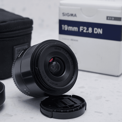 Sigma 19mm f/2.8 DN Art para Sony E - USADO 2