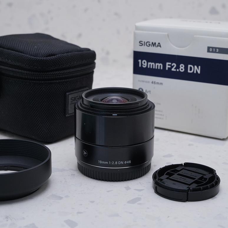 Sigma 19mm f/2.8 DN Art para Sony E - USADO 3