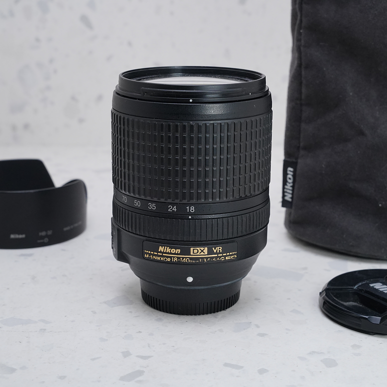 Nikon AF-S DX NIKKOR 18-140mm f3.5-5.6G ED DX VR - USADO 2