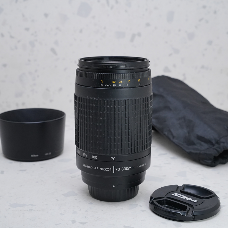 Nikon AF Zoom-NIKKOR 70-300mm f/4-5.6G - USADO 3