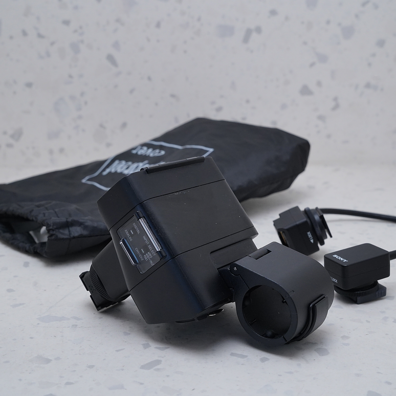 Kit adaptador XLR Sony XLR-K3M - USADO 3