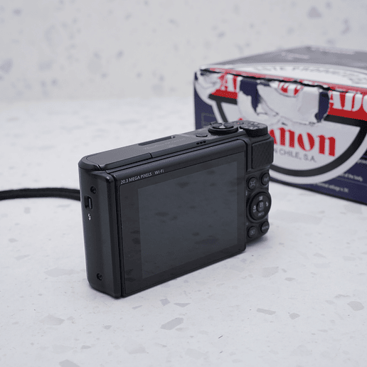 Canon PowerShot SX740 HS - USADO 3