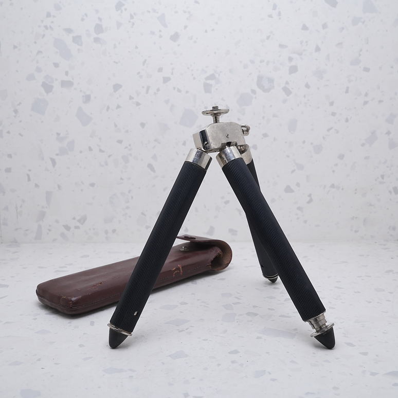 Trípode Excélsior - USADO 1