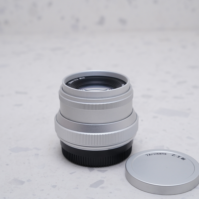 7Artisans 35mm f/1.2 Mark II para FUJIFILM X - USADO 3