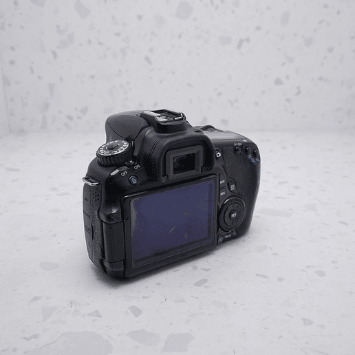 Canon EOS 60D - USADO 5