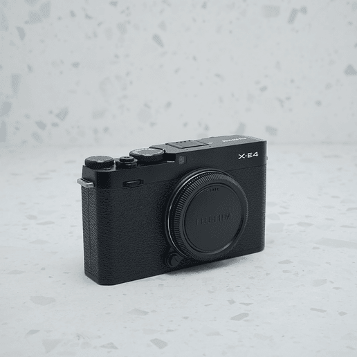 Fujifilm X-E4 Body Black 5