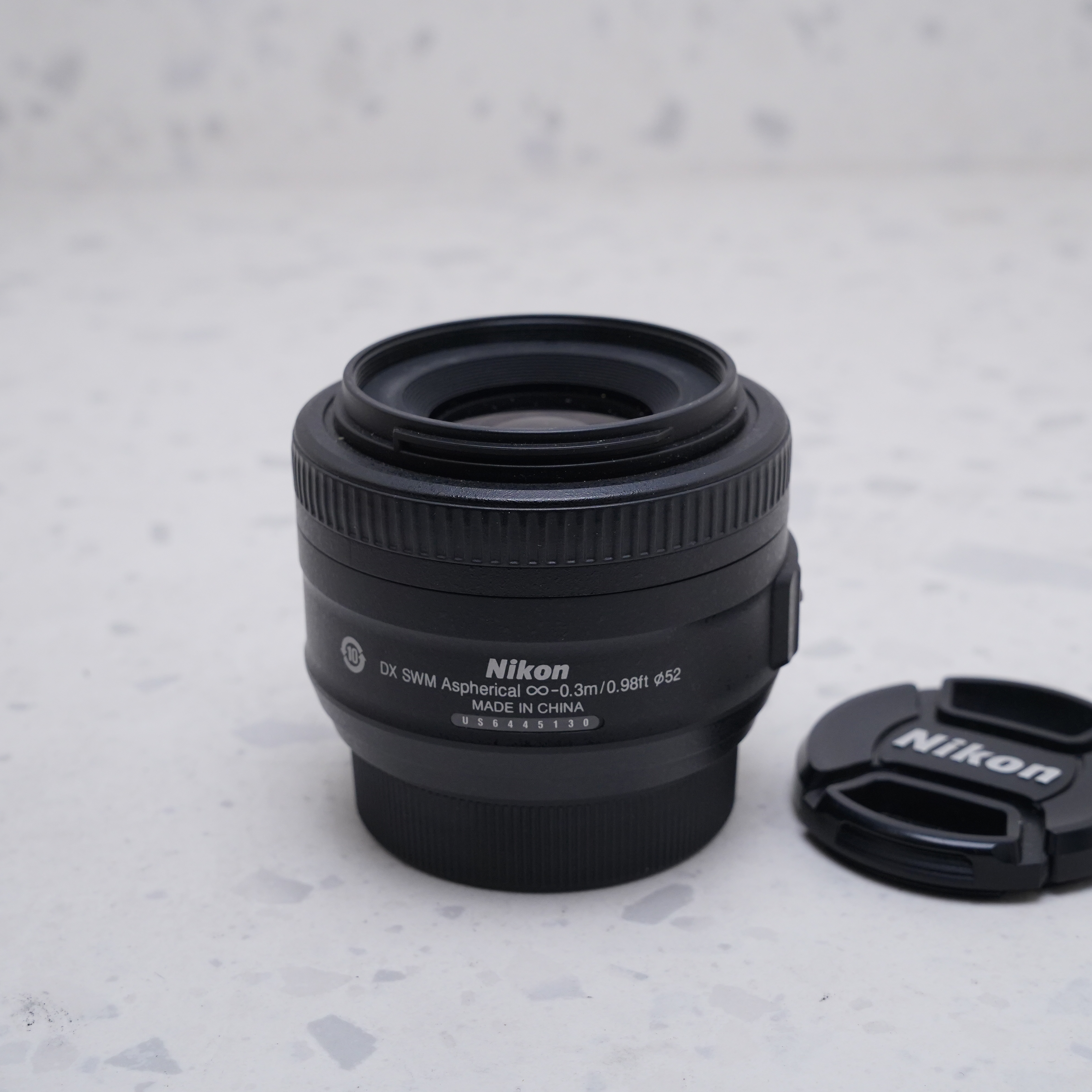 Nikon AF-S DX NIKKOR 35mm f/1.8G - USADO