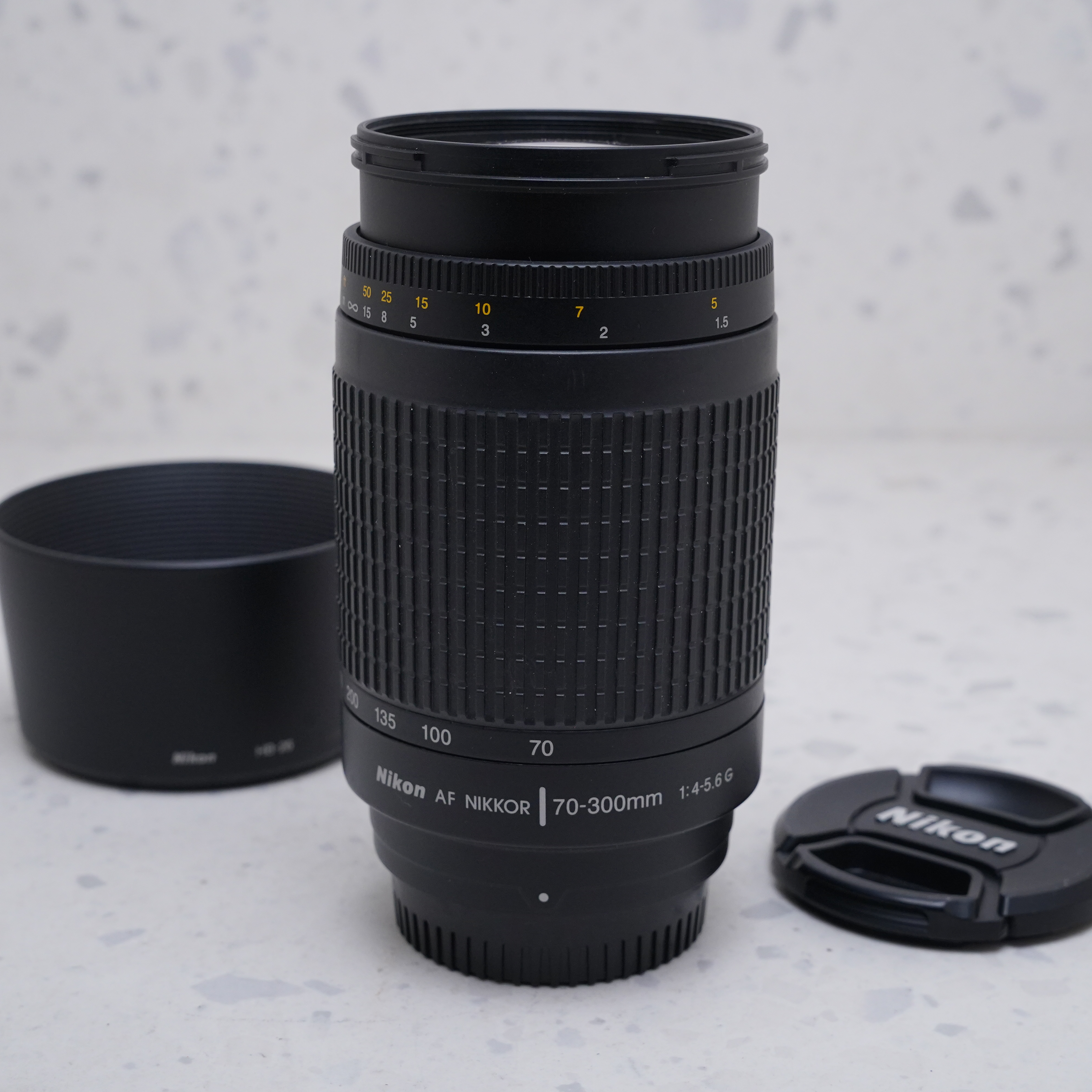 Nikon AF Zoom-NIKKOR 70-300mm f/4-5.6G - USADO