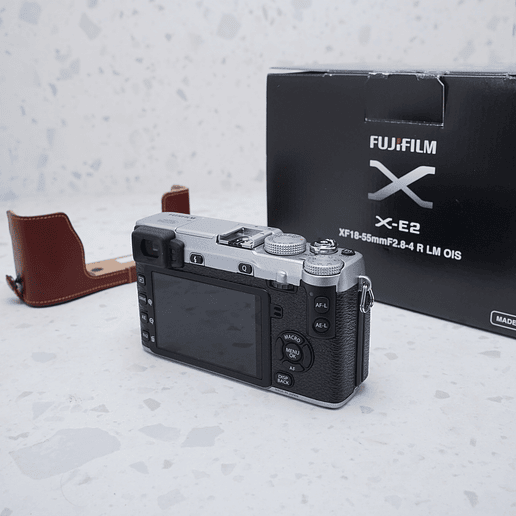 FUJIFILM X-E2 (Body) - USADO  4