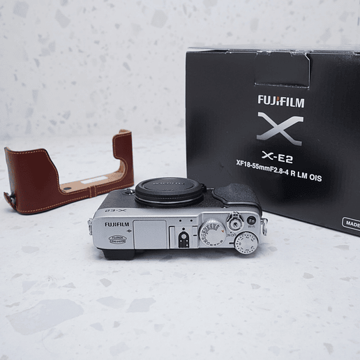 FUJIFILM X-E2 (Body) - USADO  7