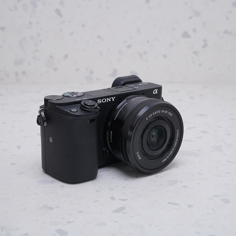 Sony A6400 Kit - USADO 4
