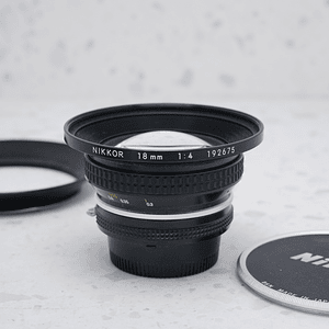 Nikon AI NIKKOR 18mm f/4 - USADO