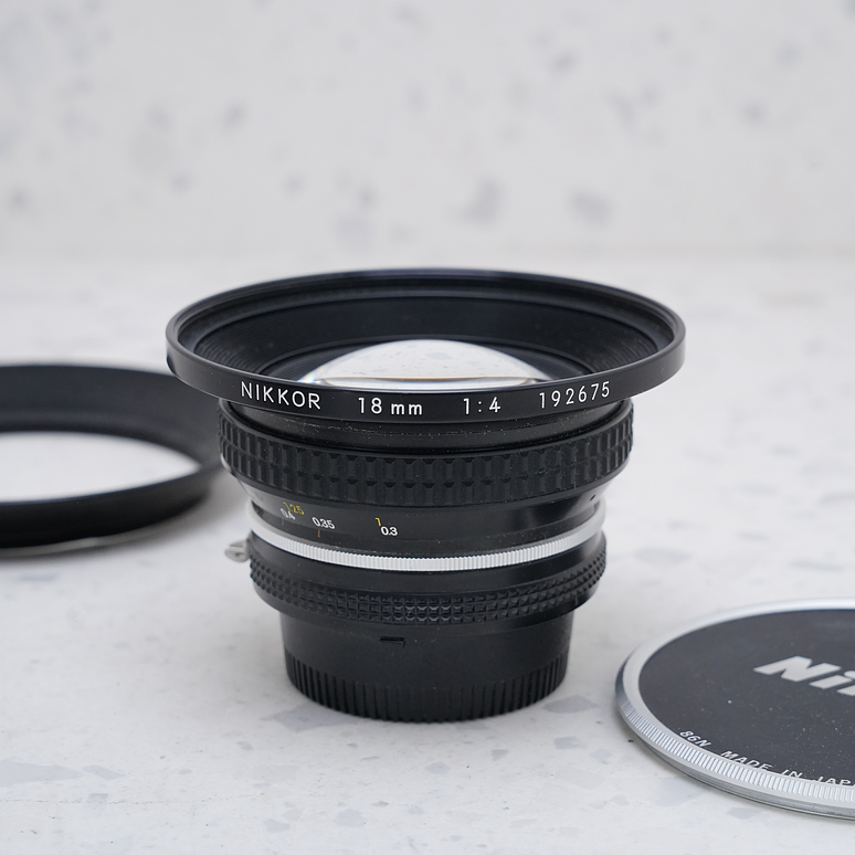 Nikon AI NIKKOR 18mm f/4 - USADO 1