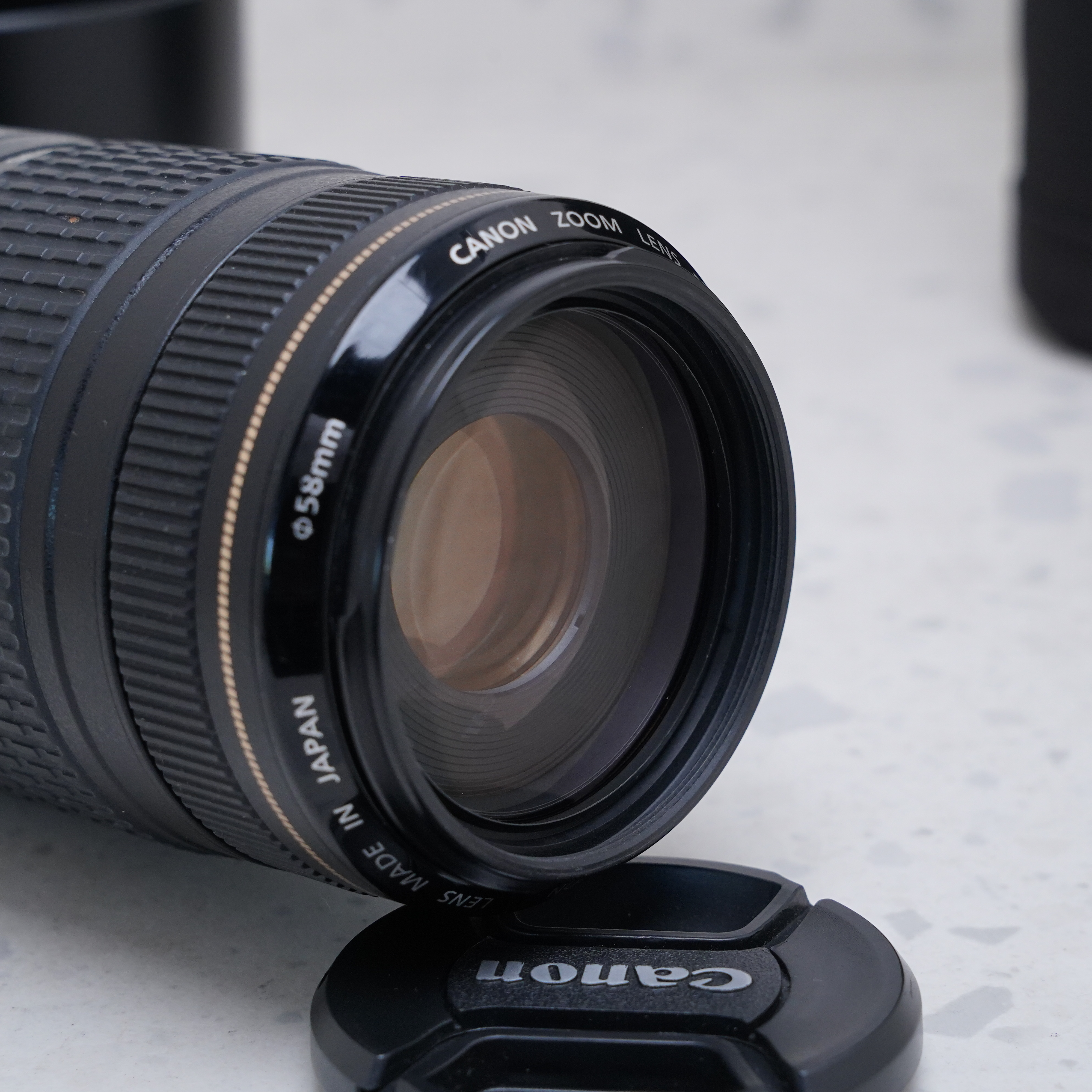 Canon EF 70-300mm f/4-5.6 IS USM - USADO 