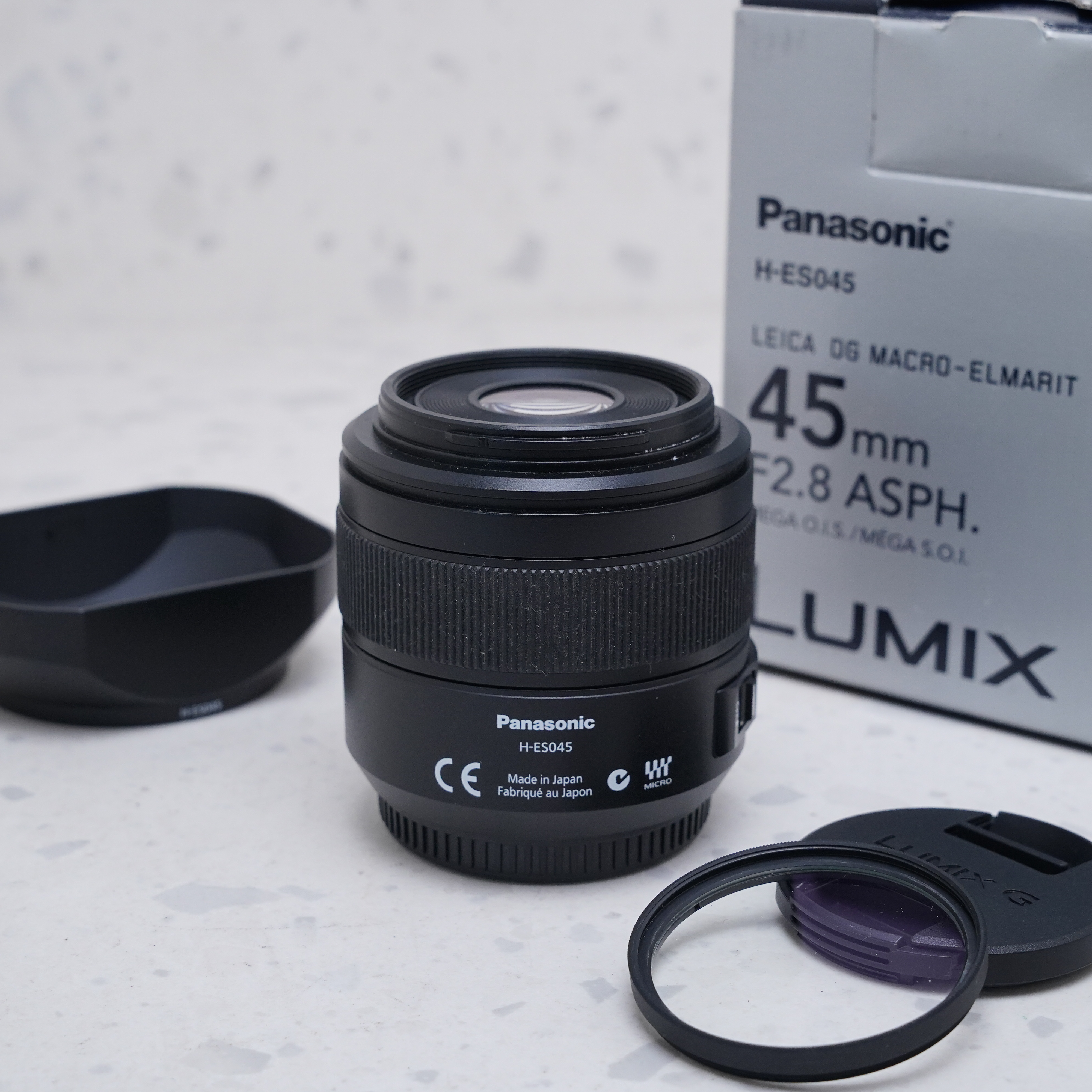 Panasonic Leica DG Macro-Elmarit 45 mm f/2.8 ASPH. MEGA O.I.S.