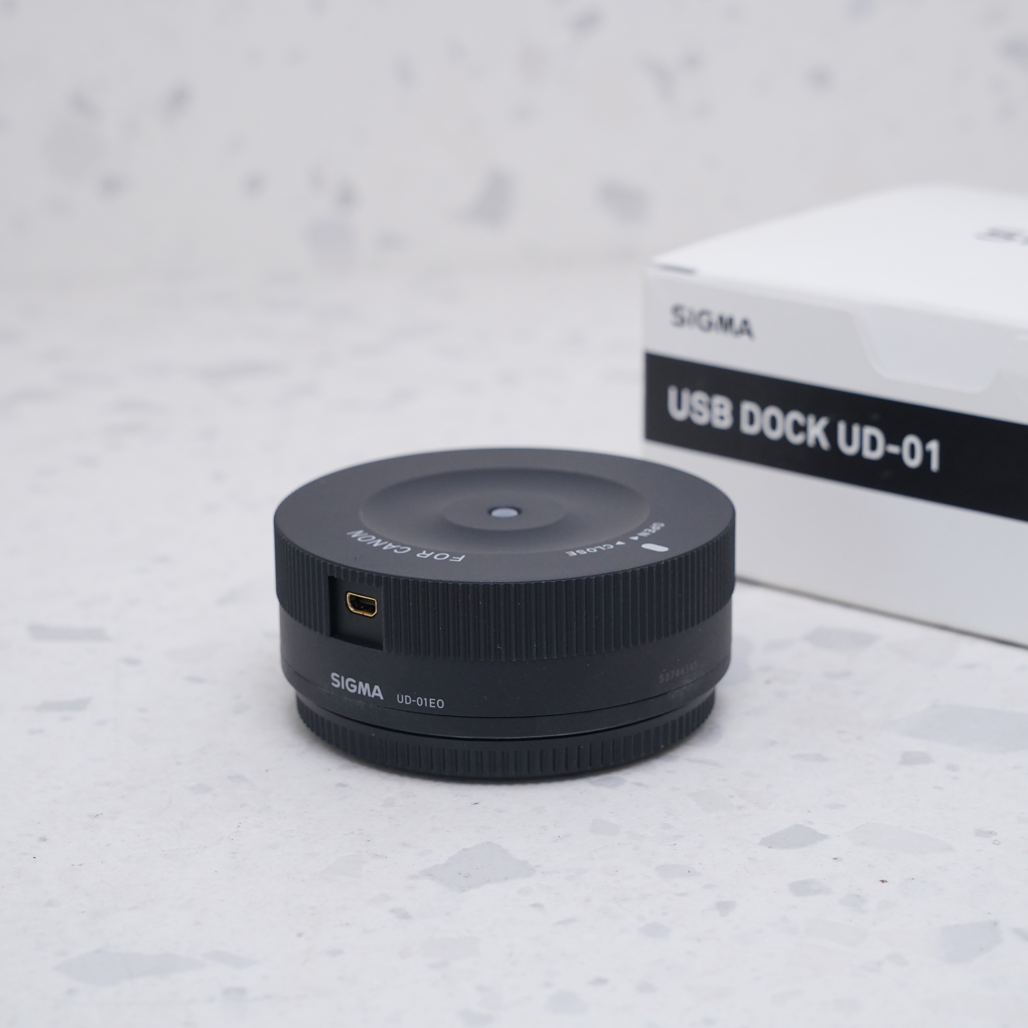 Base USB Sigma para lentes Canon con montura EF - USADO