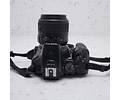 Nikon D5500 con lente de 18-55mm - USADO