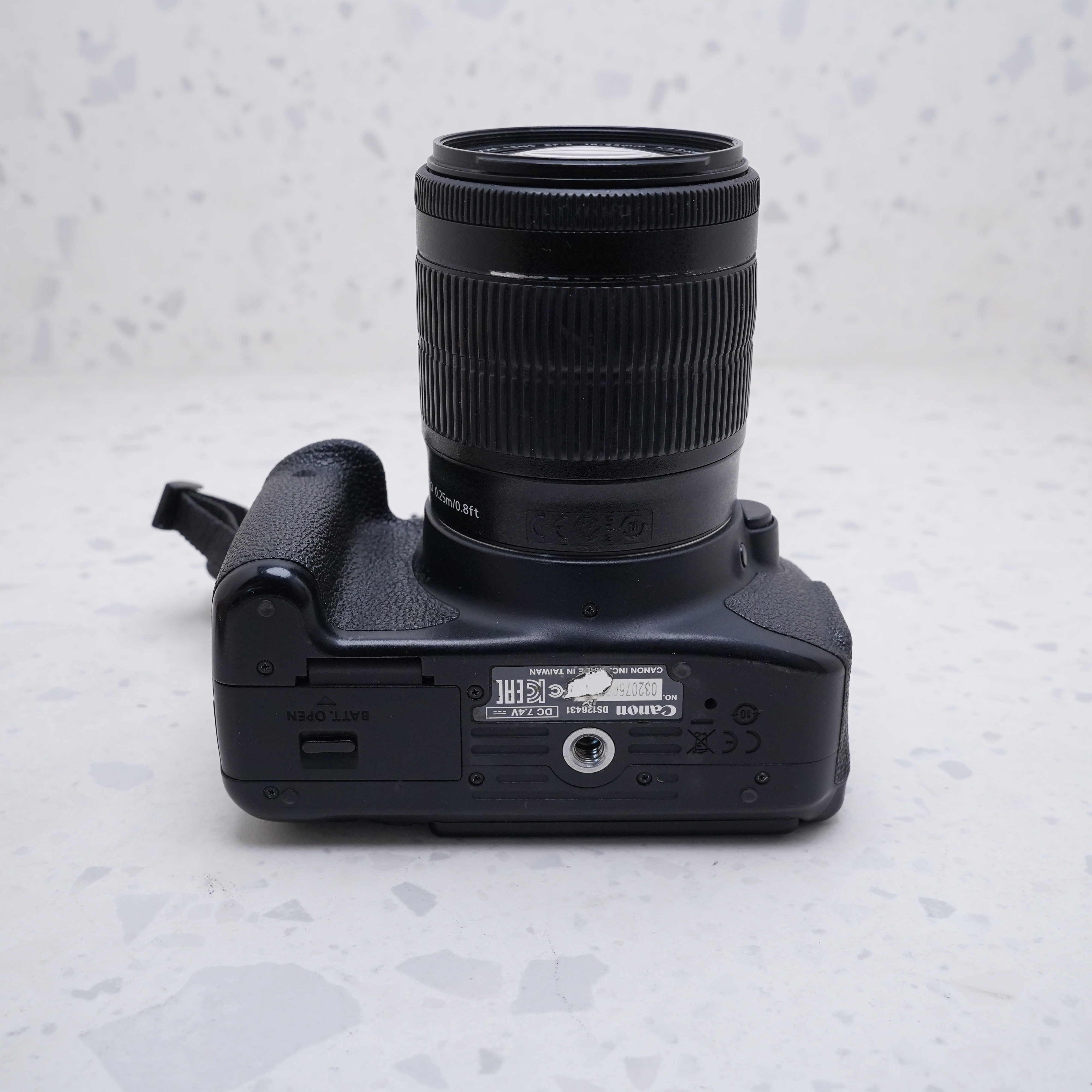 Canon EOS Rebel T5i + 18-135mm - USADO