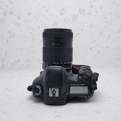 Canon EOS 7D + 18-135mm - USADO 2