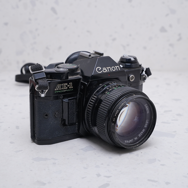 Canon AE-1 + Lente 50mm f/1.4 - USADO 3