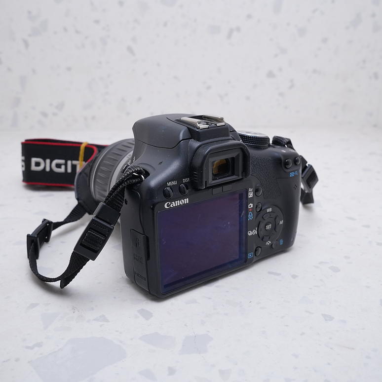  Canon EOS Rebel T1i +18-55mm f/3.5-5.6 IS - USADO 5