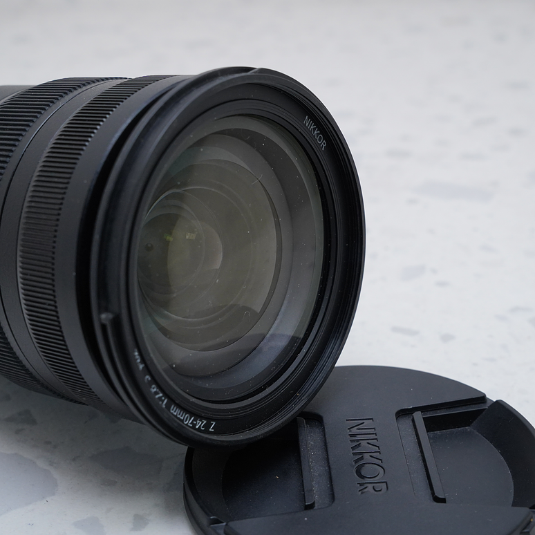 Nikon NIKKOR Z 24-70mm f/2.8 S - USADO 4