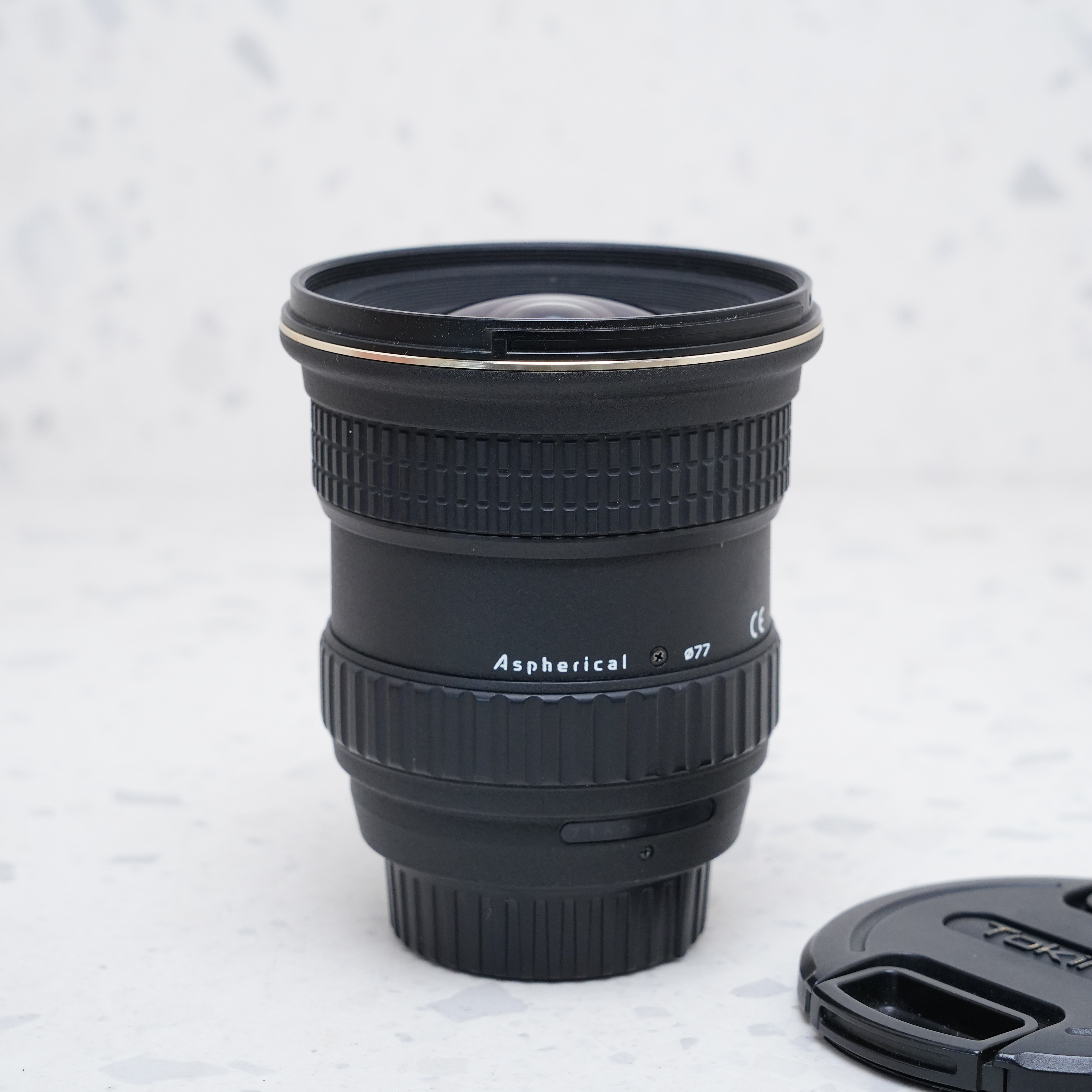 Tokina 12-24mm f/4 AT-X 124 AF Pro DX - USADO