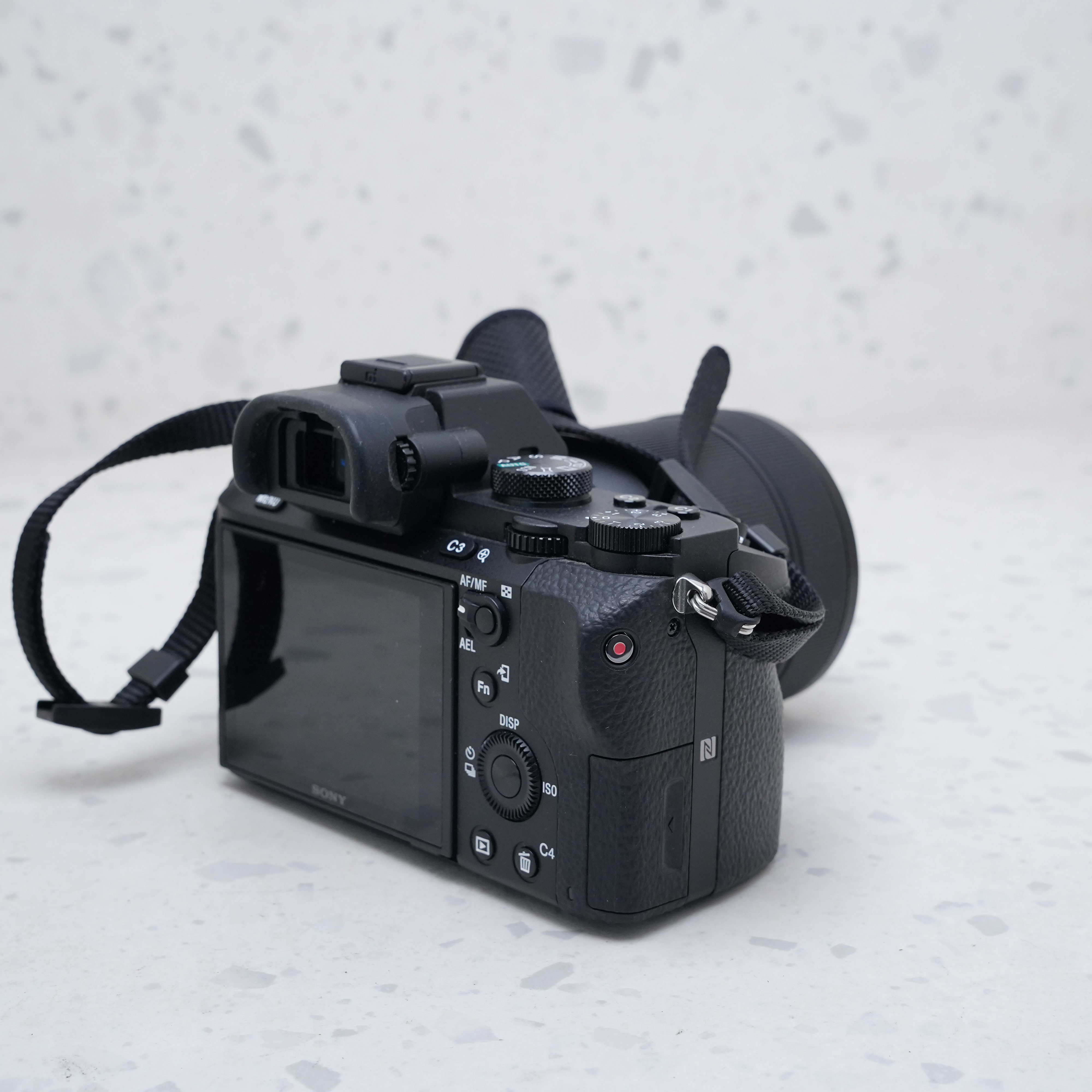 Sony a7 II + 28-70mm - USADO