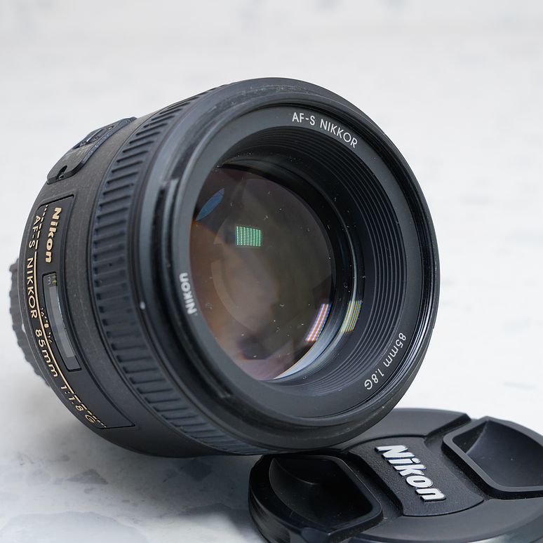 Nikon AF-S NIKKOR 85mm f/1.8G - USADO 4
