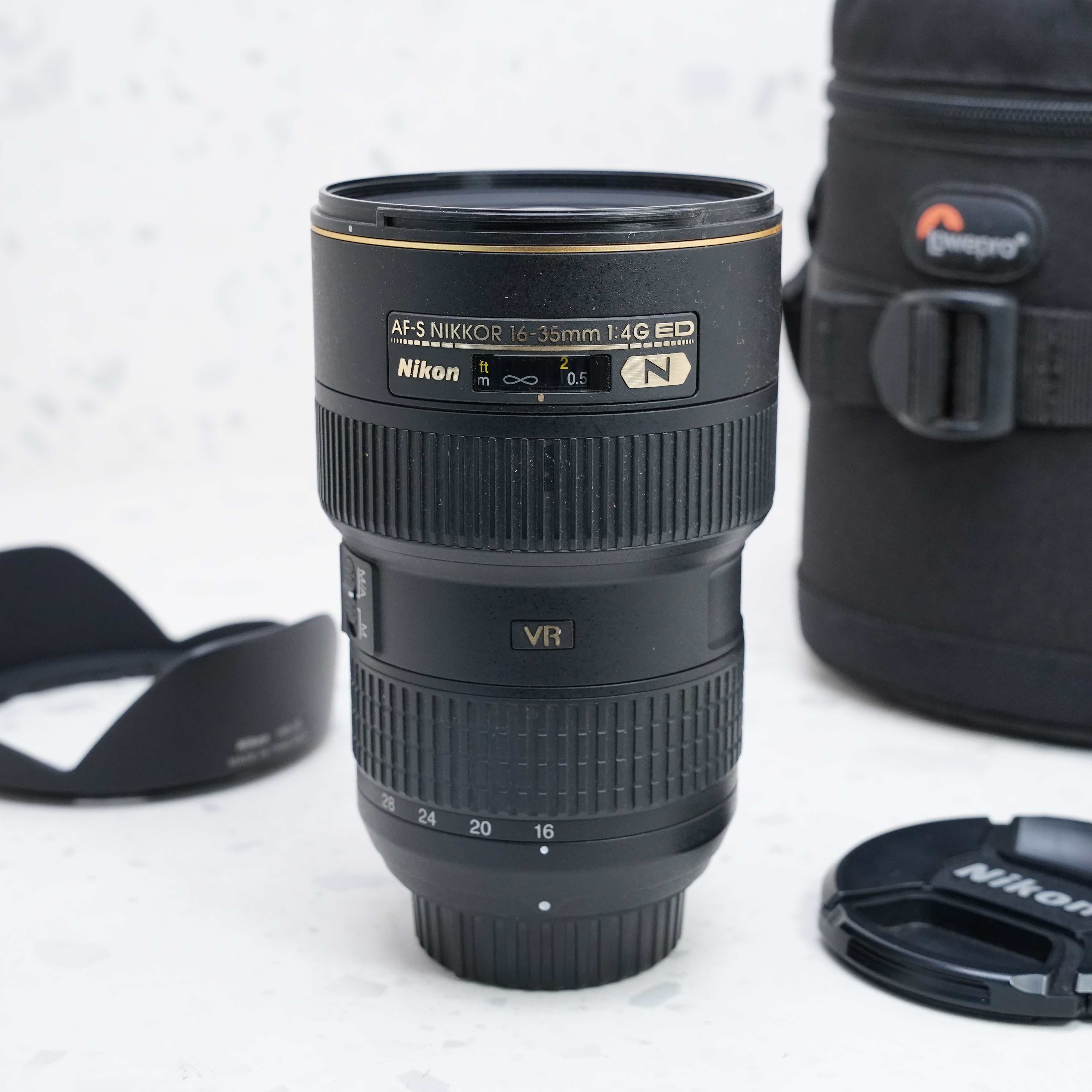 Nikon AF-S NIKKOR 16-35mm f/4G ED VR - USADO