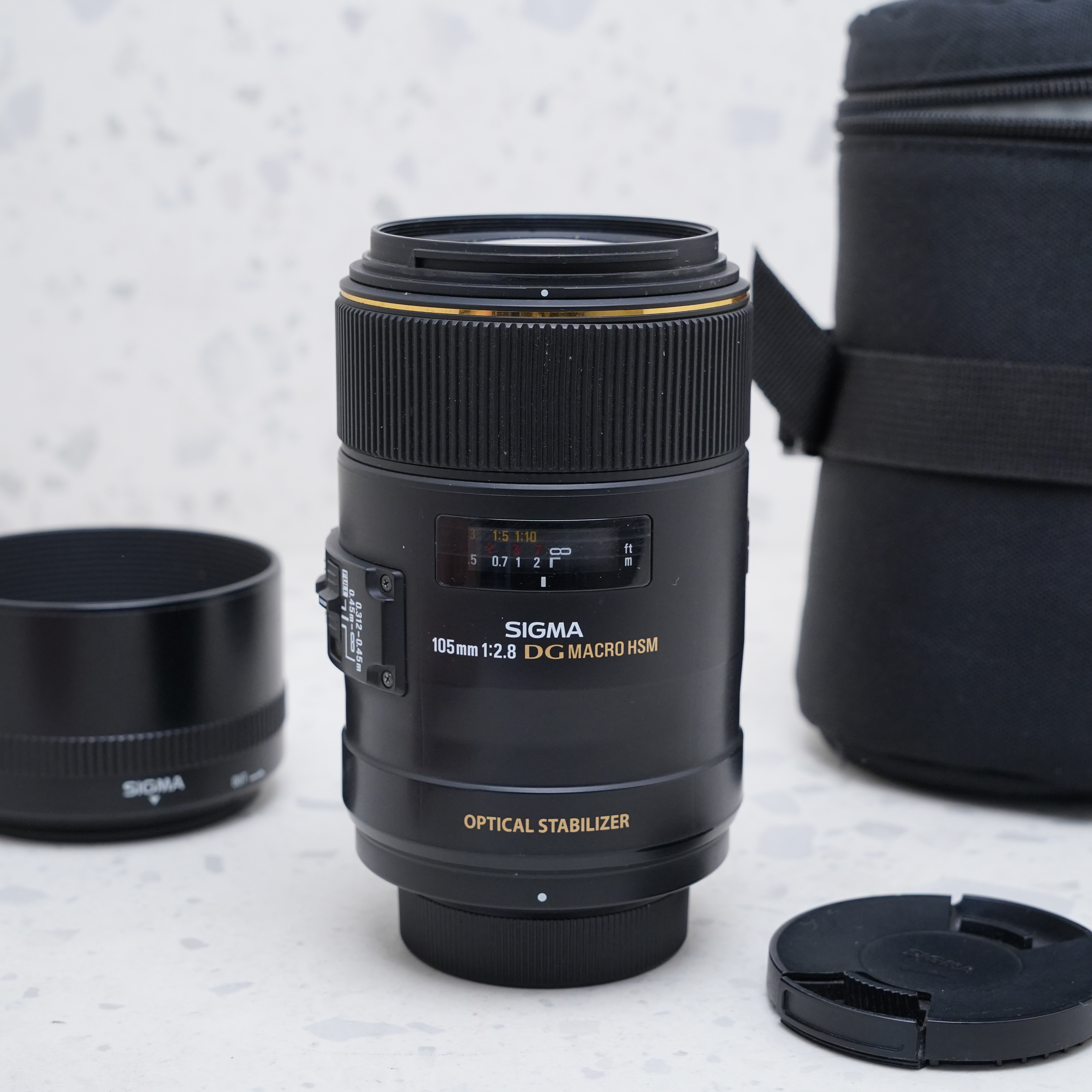 Sigma 105mm f/2.8 EX DG OS HSM para Nikon F