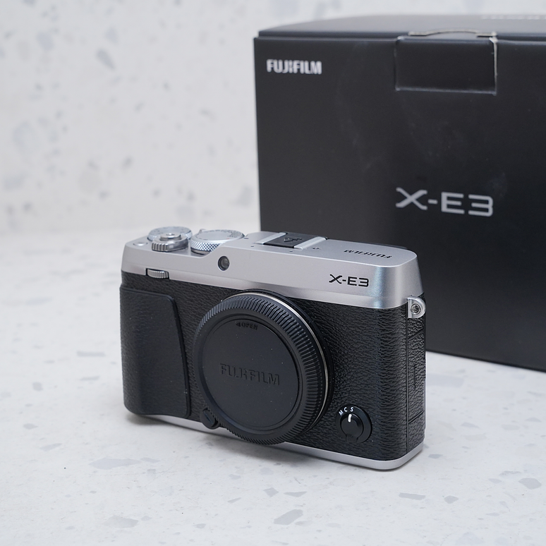 FUJIFILM X-E3 (Body) - USADO 2